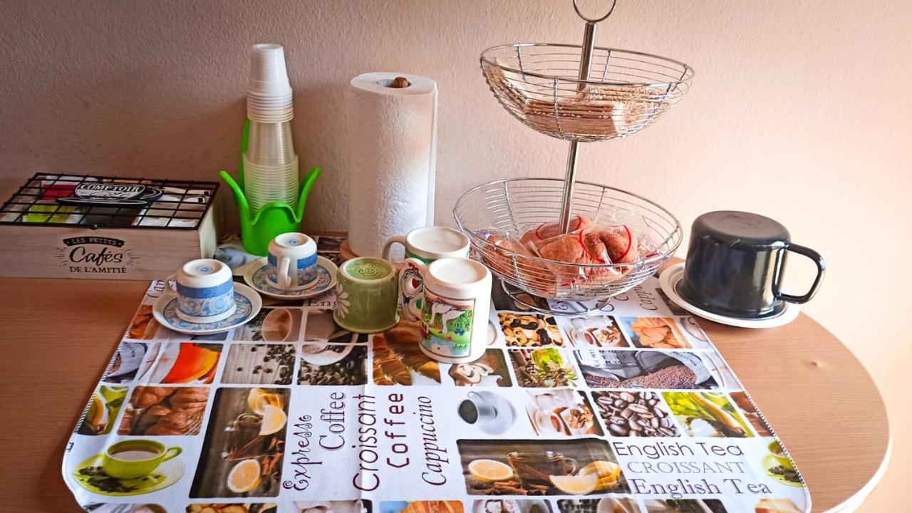 Domumontegrappa - Appartamento Indipendente Con Giardino - Sestu Luaran gambar